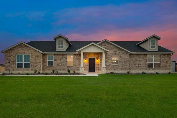 129 Range Lane, Decatur, TX 76078