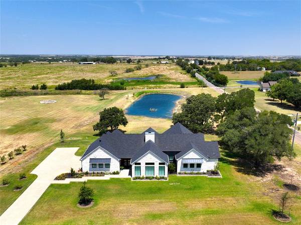 128 Bold Springs Court, West, TX 76691