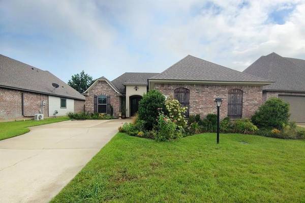 275 Acadiana Creek Drive, Shreveport, LA 71106