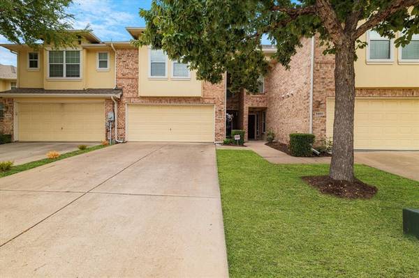 5441 Crimson Oaks Drive, Frisco, TX 75035