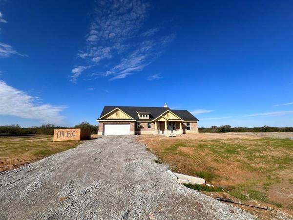 114 Brush Creek Drive, Boyd, TX 76023