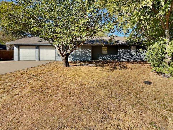 3021 Baskin Drive, Lancaster, TX 75134