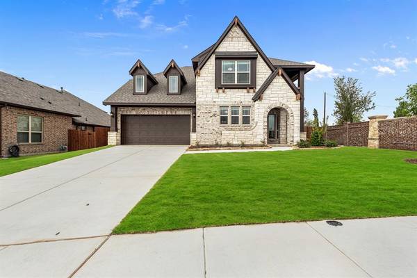 200 Clairmont Drive, Ponder, TX 76259