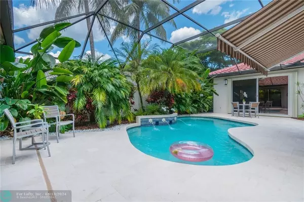 Weston, FL 33327,2507 Montclaire Cir