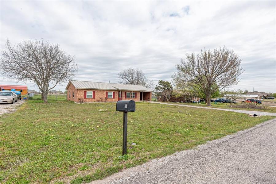 111 Paige Street, Weatherford, TX 76088