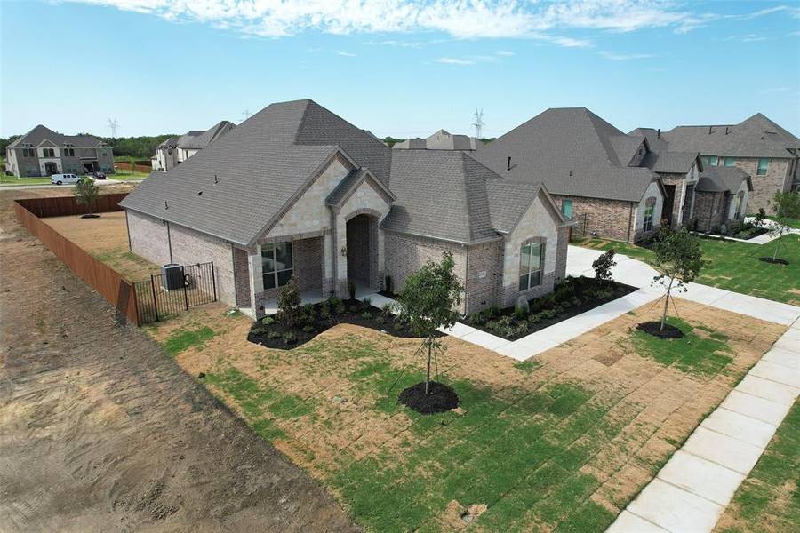 1205 Woodside Drive, Mansfield, TX 76063