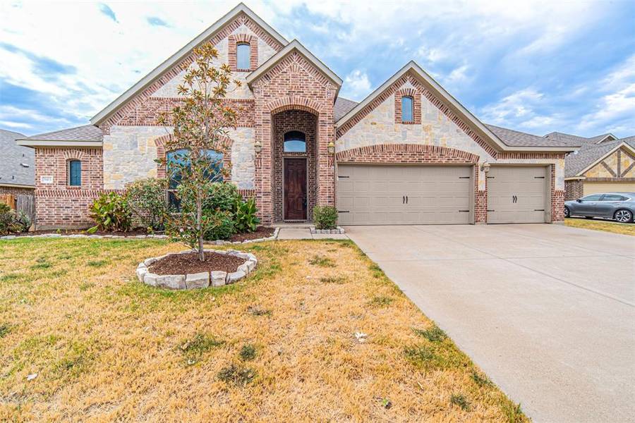 5413 Lamarque Court, Midlothian, TX 76065