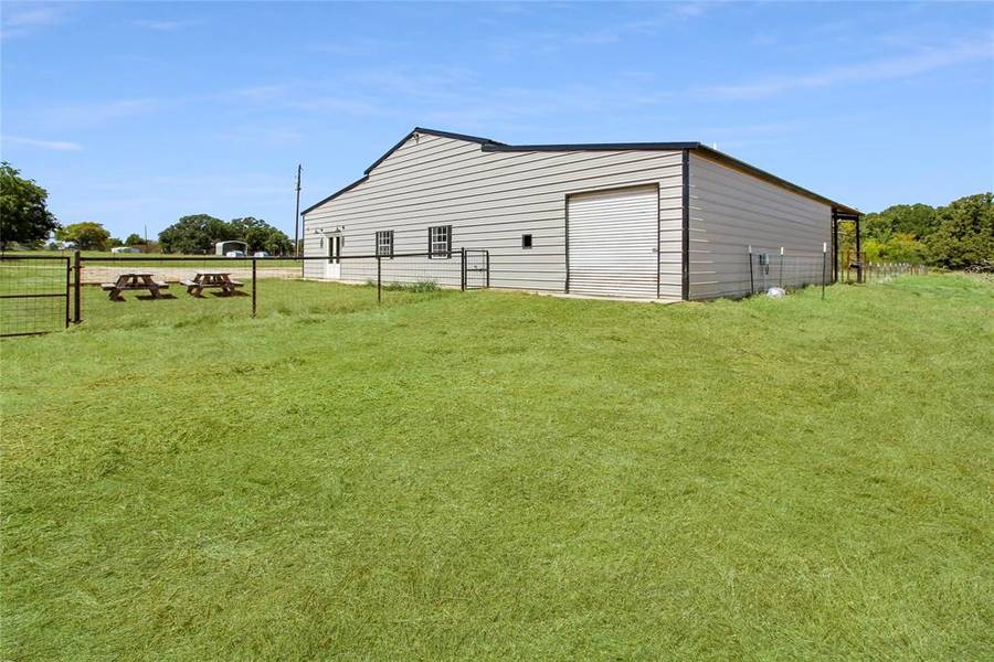 5721 County Road 4081, Scurry, TX 75158