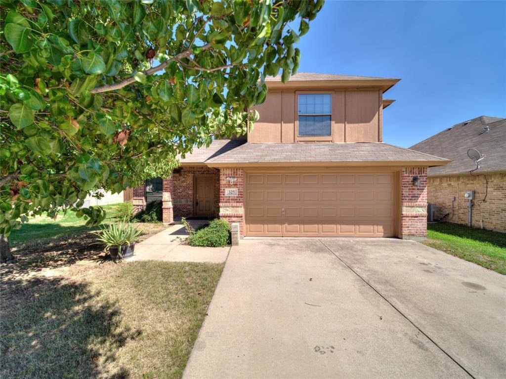 Hurst, TX 76053,325 Grace Circle