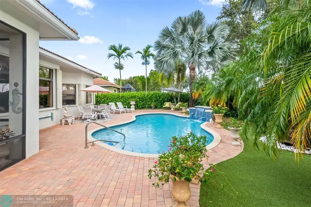 Delray Beach, FL 33446,9266 Isles Cay Dr