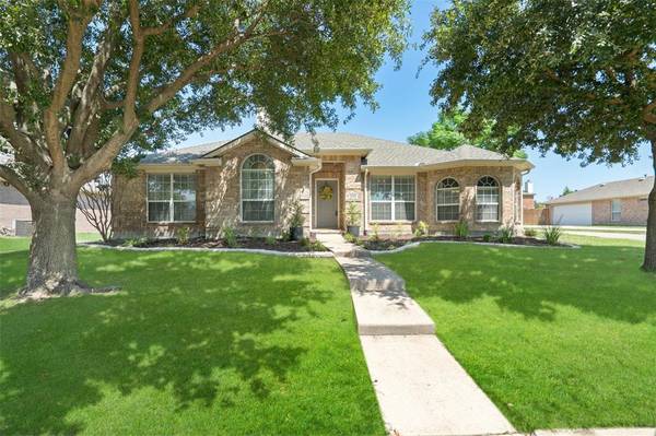 349 Apache Trail, Murphy, TX 75094