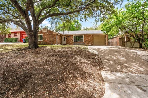 3409 W Fuller Avenue, Fort Worth, TX 76133