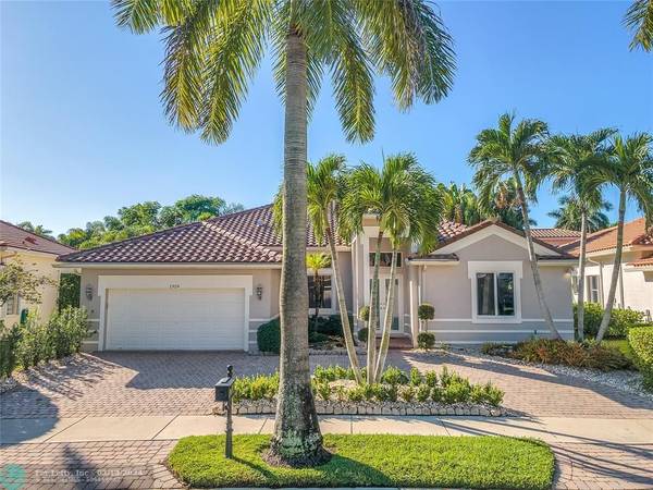 1924 Timberline Rd,  Weston,  FL 33327