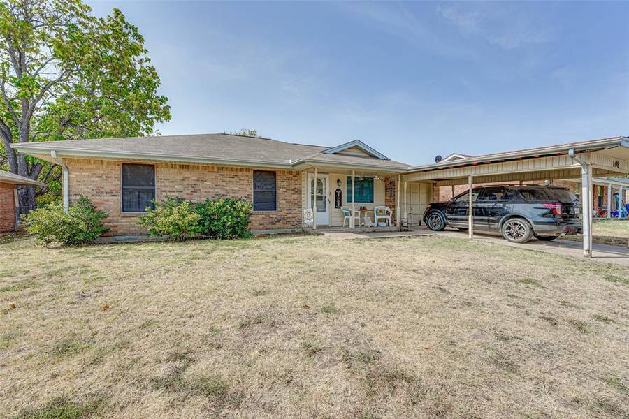 108 Liesa Street, Alvarado, TX 76009