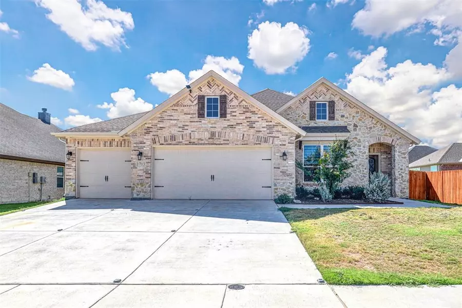 1713 Lapetus Court, Haslet, TX 76052