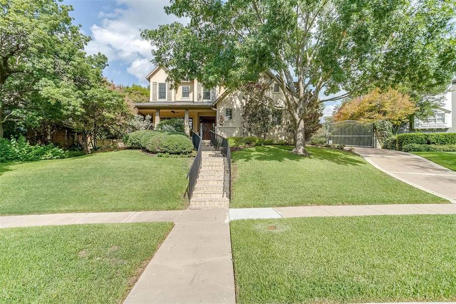 2335 W Winton Terrace, Fort Worth, TX 76109