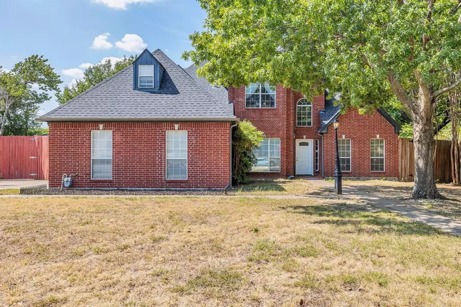 1108 Heather Circle, Cedar Hill, TX 75104