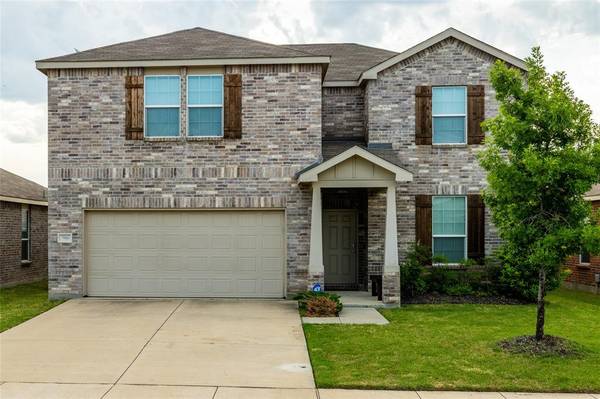 7916 Hereland Trail, Fort Worth, TX 76131