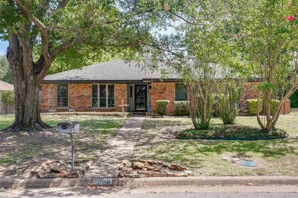 1008 Ross Street, Terrell, TX 75160