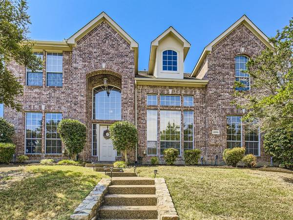 2085 Club Lake Circle,  Rockwall,  TX 75087