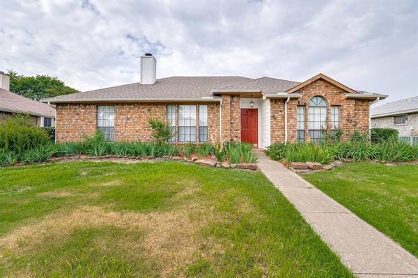 7214 Aberdeen Drive, Rowlett, TX 75089