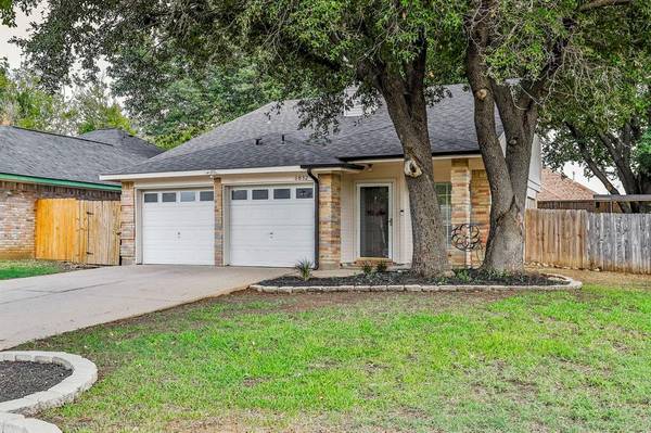 6832 Windwillow Drive, Fort Worth, TX 76137