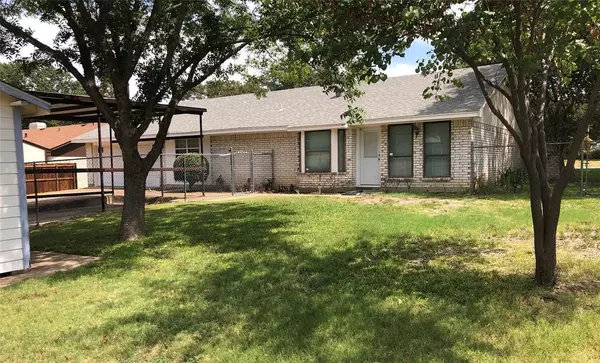 Desoto, TX 75115,439 Buckingham Place