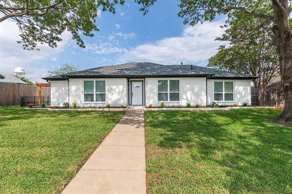 3421 Plum Drive,  Sachse,  TX 75048