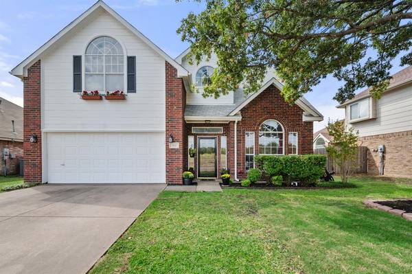 308 Stone Creek Boulevard, Glenn Heights, TX 75154