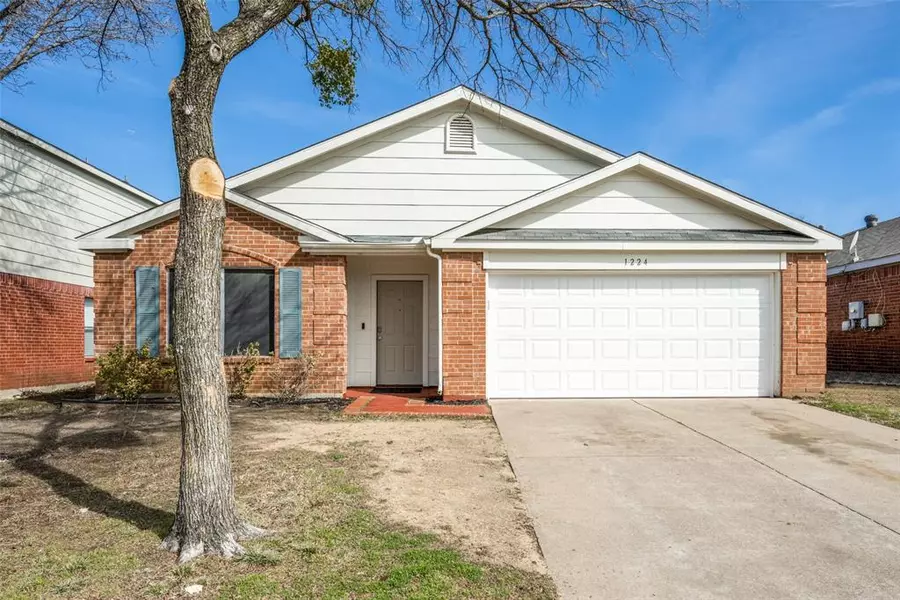 1224 Springcreek Drive, Denton, TX 76210