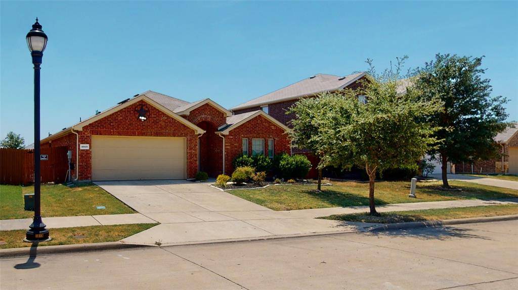 2013 Sterling Gate Drive, Heartland, TX 75126