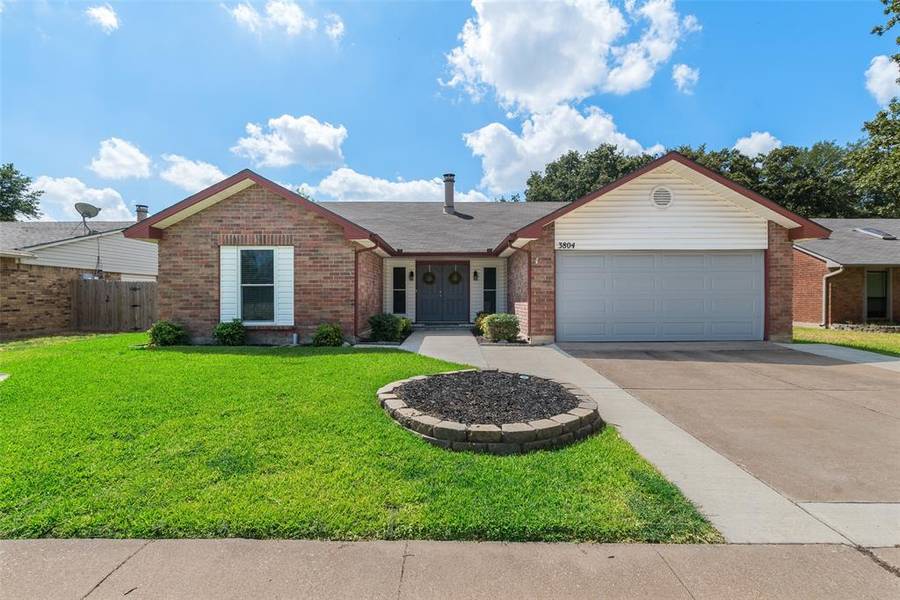 3804 Hackberry Lane, Bedford, TX 76021