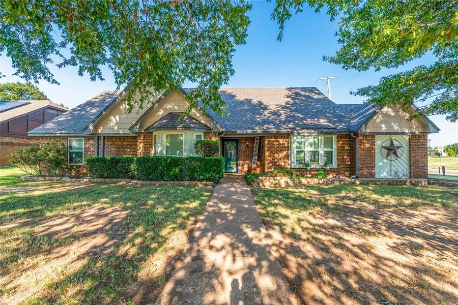 510 BUNKER Street, Paris, TX 75460