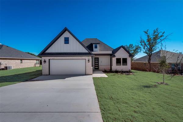 2809 Catfish Court, Granbury, TX 76048