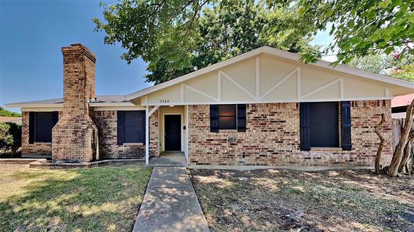 5944 Martha Drive, Watauga, TX 76148