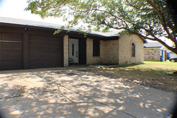 508 Sandra Lane, Burleson, TX 76028