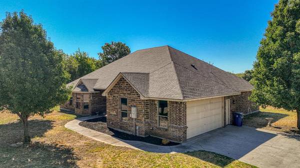 612 Sosebee Bend Road,  Weatherford,  TX 76088