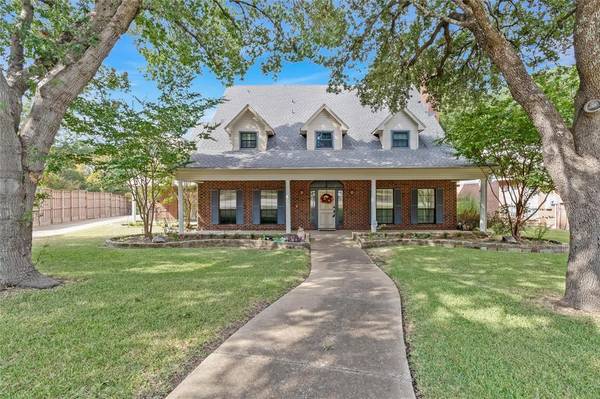 1305 Norfolk Court, Garland, TX 75044