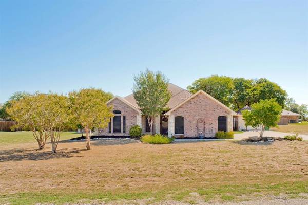 100 Futurity Lane, Brock, TX 76087