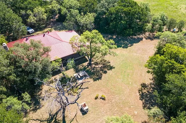 5721 Contrary Creek Road, Granbury, TX 76048