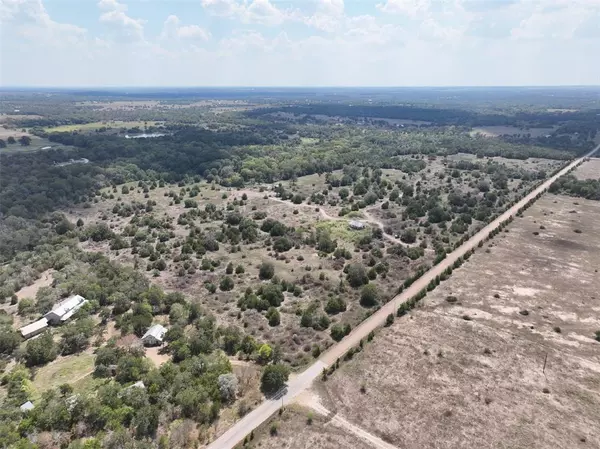 Carmine, TX 78932,2839 Schoenst Road