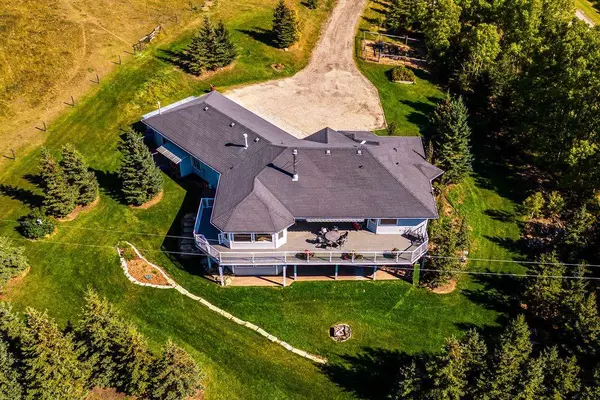 Rural Foothills County, AB T0L 1K0,272112 Plummers RD W