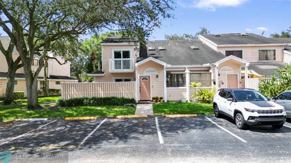 North Lauderdale, FL 33068,1817 Adventure Pl  #1817