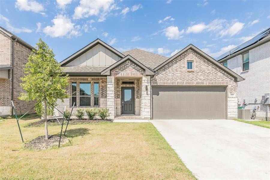 399 Boone Drive, Waxahachie, TX 75165