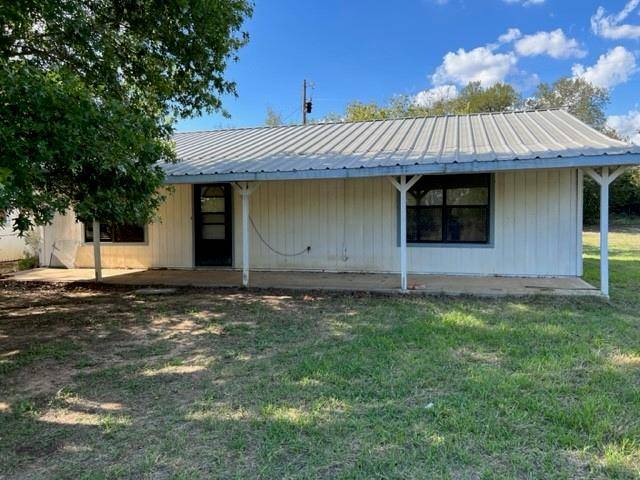 300 W 3rd, Iredell, TX 76649