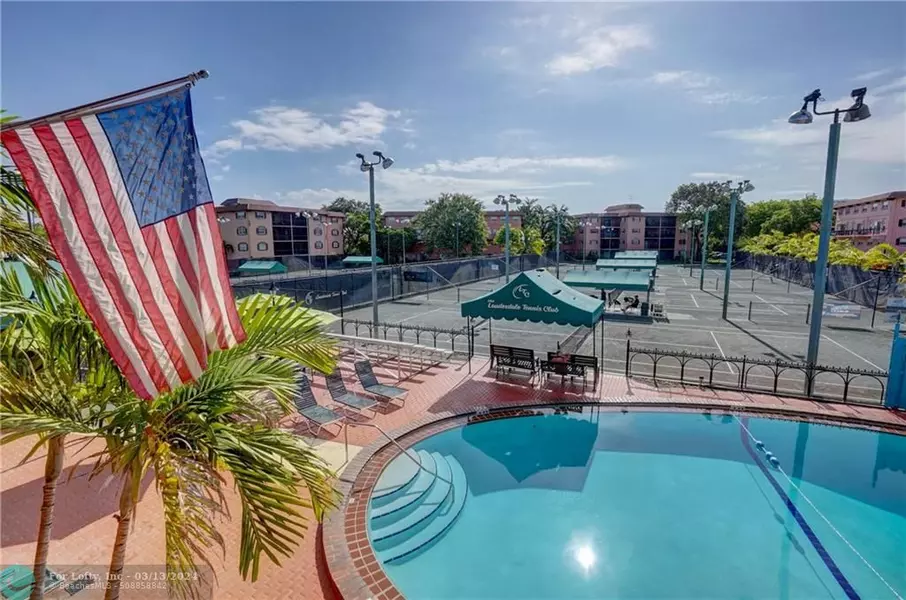 610 Tennis Club Dr  #204, Fort Lauderdale, FL 33311