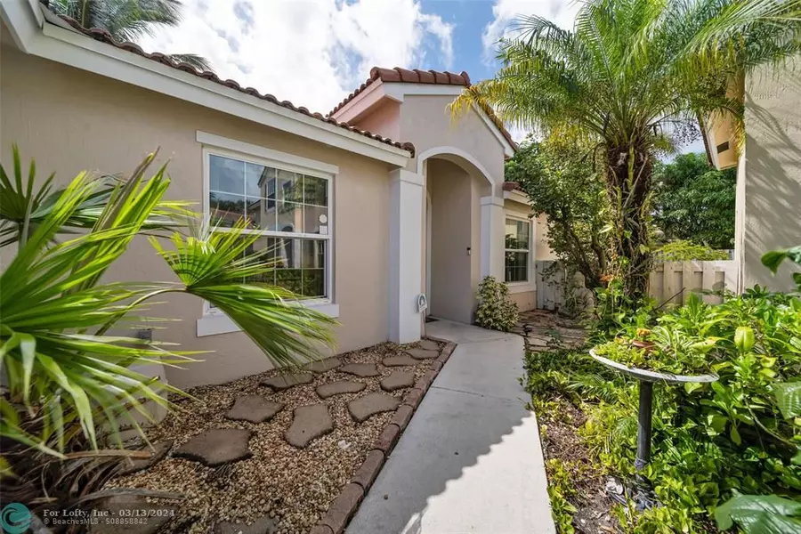 6000 NW 44th Way, Coconut Creek, FL 33073