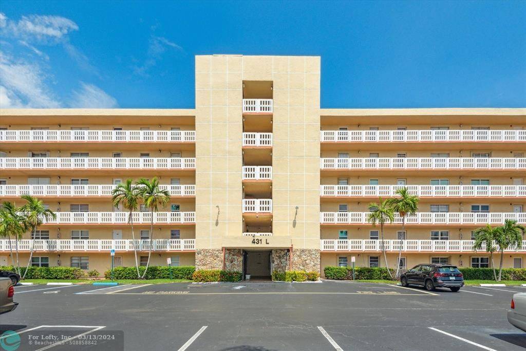 Dania Beach, FL 33004,431 SE 3rd St #502