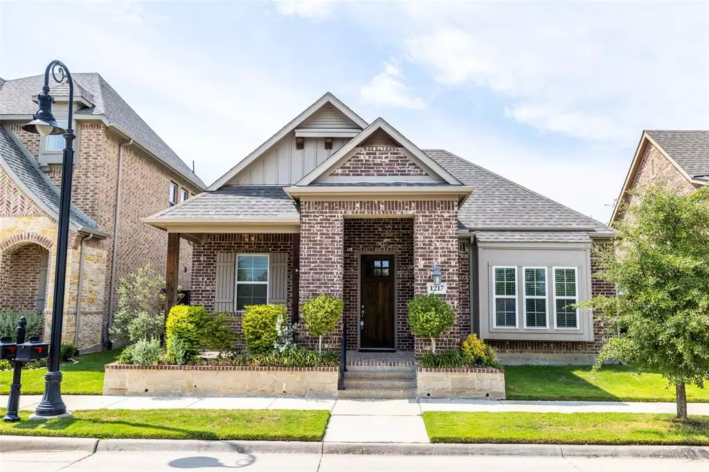 Arlington, TX 76005,1217 Ivy Charm Way