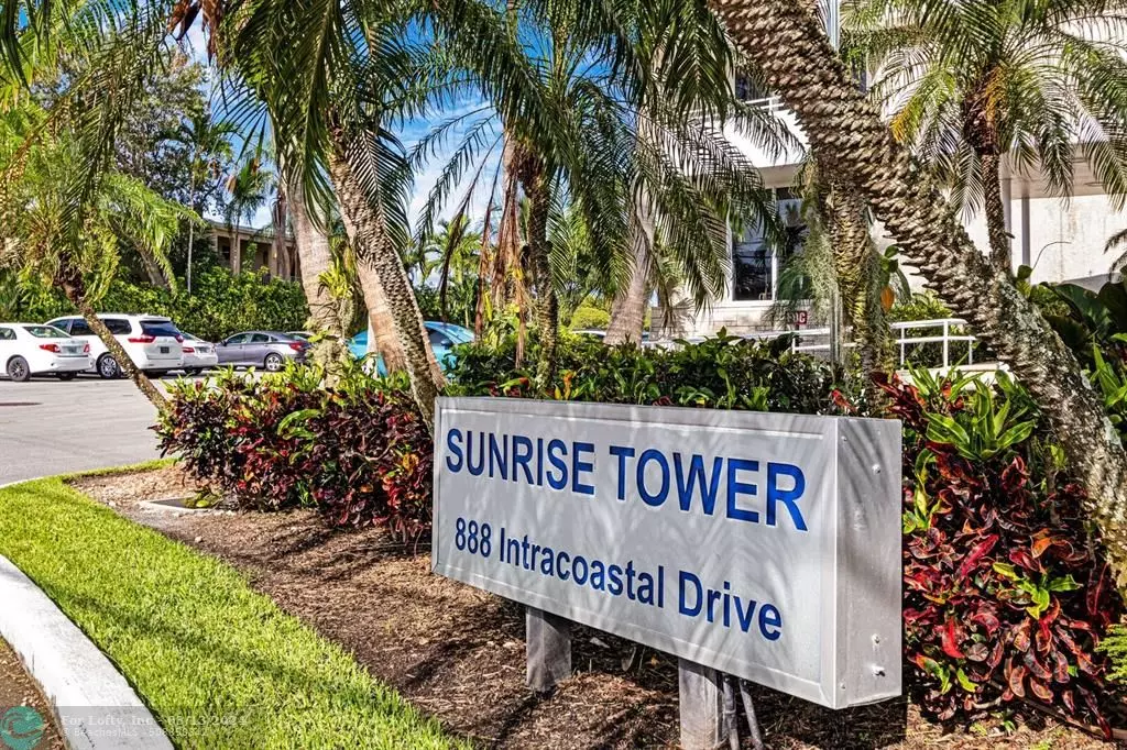 Fort Lauderdale, FL 33304,888 Intracoastal Dr  #15C